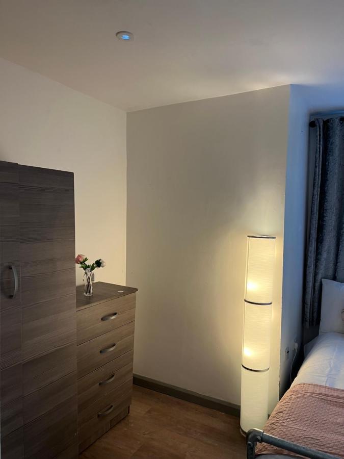 3 Bedroom Flat In King'S Cross, St Pancras'S. 2 Minutes To Euston. ลอนดอน ภายนอก รูปภาพ